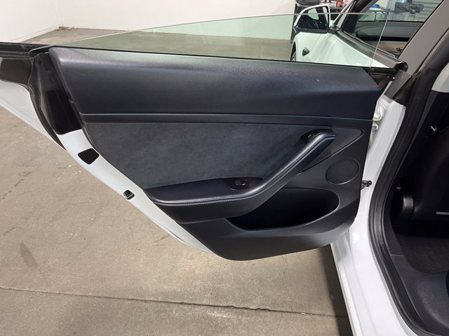 Used 2022 Tesla Model 3 Long Range AWD/4WD image 20