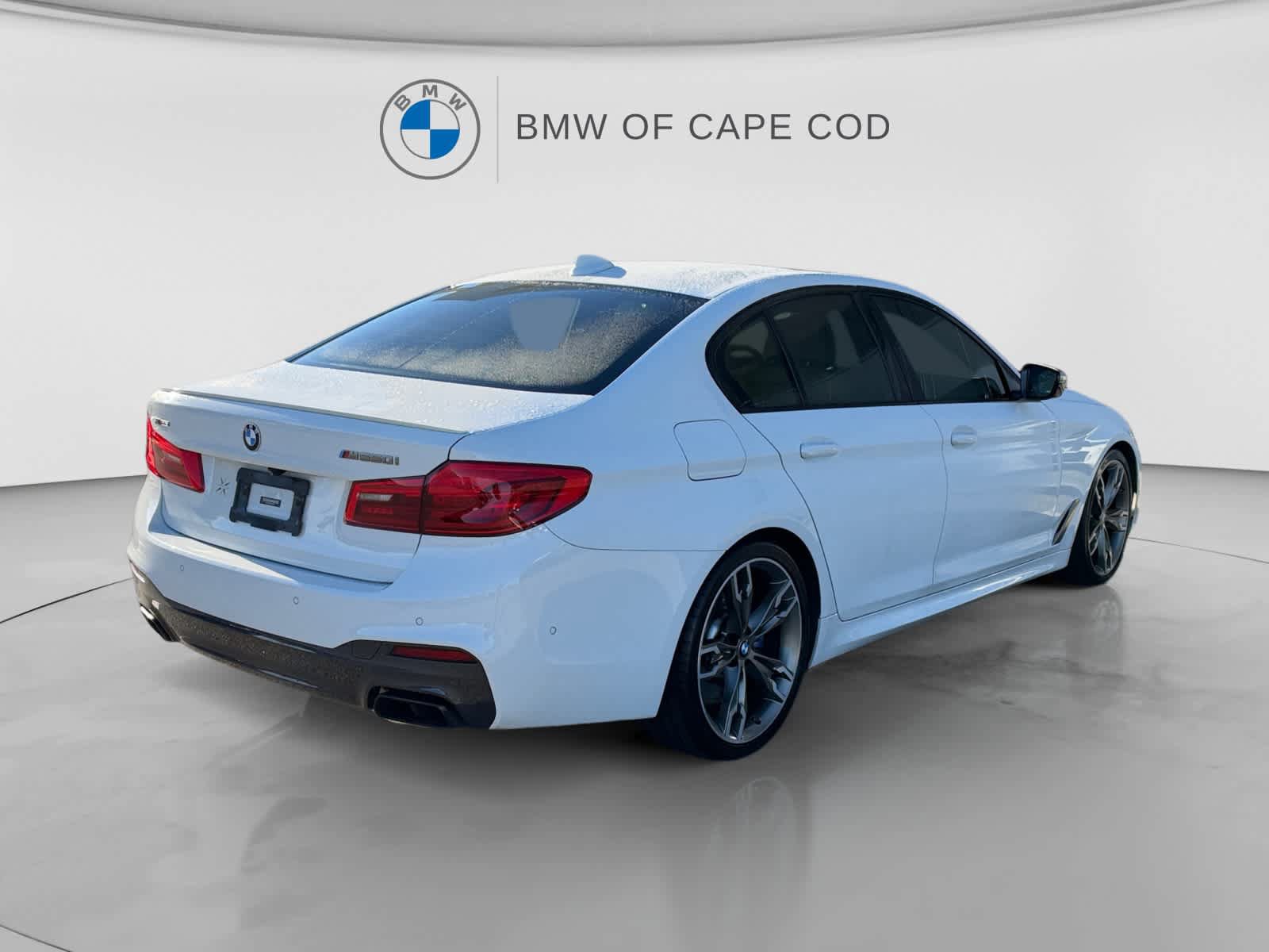 Used 2020 BMW M550i xDrive AWD/4WD image 6