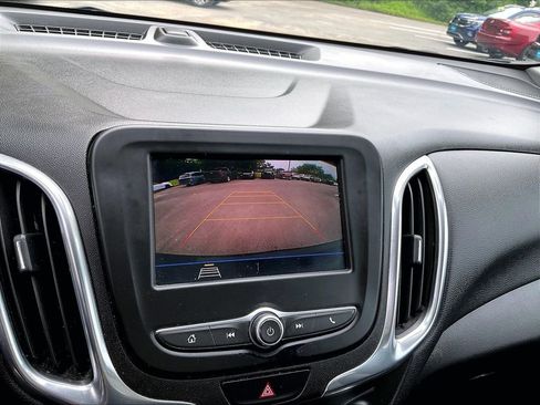 Used 2020 Chevrolet Equinox LT w/ Midnight Edition AWD/4WD image 16