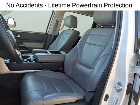 Used 2022 Toyota Tundra Limited image 12