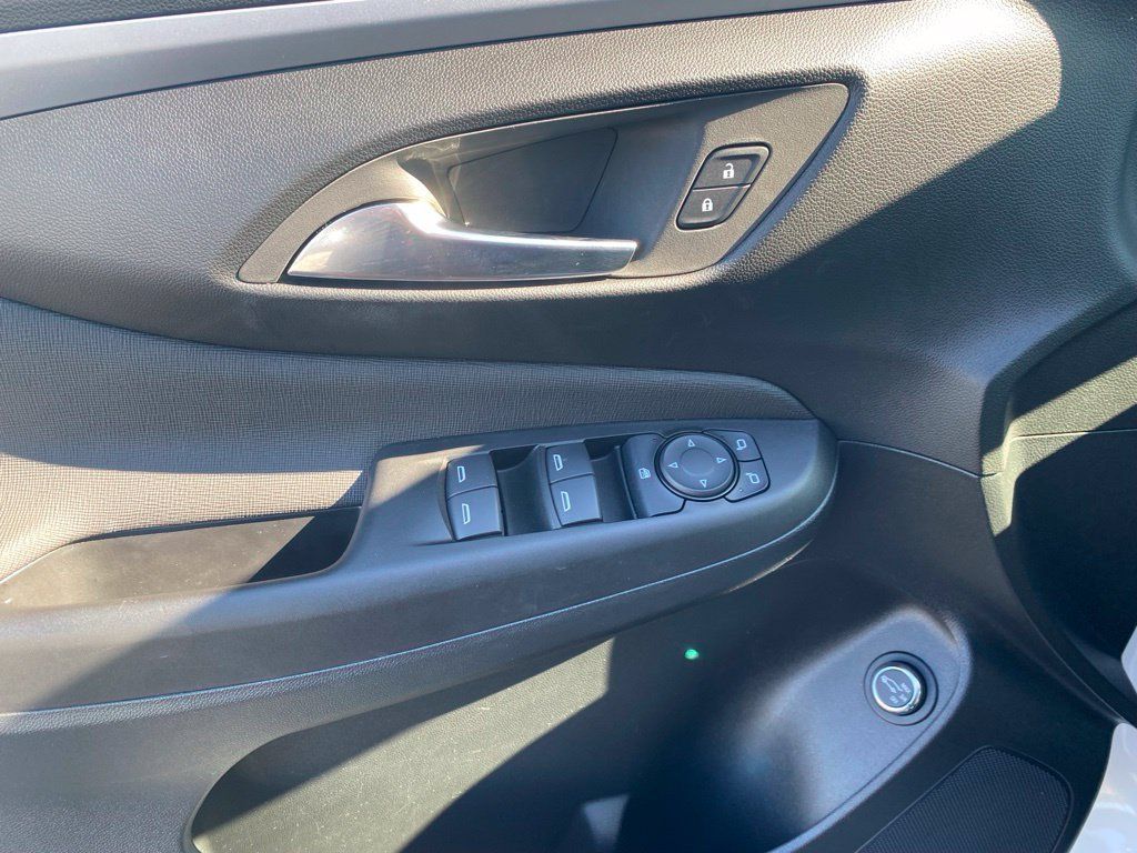Used 2026 Buick Envista Preferred w/ Convenience I Package FWD image 17