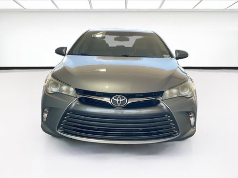 Used 2017 Toyota Camry LE w/ Protection Package (Q2) FWD image 2