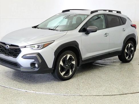Used 2024 Subaru Crosstrek 2.5i Limited AWD/4WD image 3