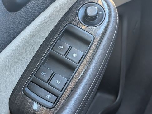 Used 2015 Chevrolet Malibu LT w/ Leather Package image 13