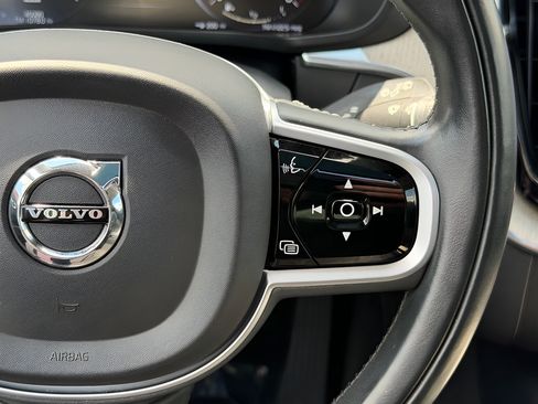 Used 2021 Volvo XC60 T5 Inscription AWD/4WD image 16