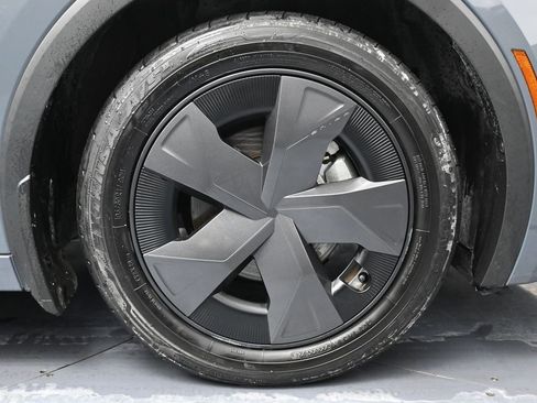 Used 2024 Toyota Prius LE image 14