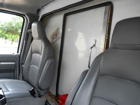 Used 2019 Ford E-350 and Econoline 350 Super Duty w/ Power Windows & Locks Group RWD image 28
