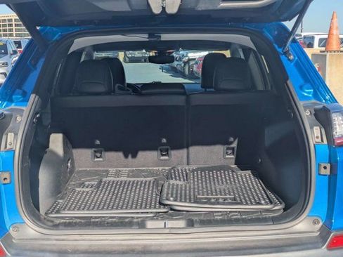 Used 2022 Jeep Cherokee Trailhawk w/ Premium Leather Package image 12