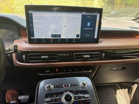 Used 2021 Lincoln Nautilus Reserve w/ Equipment Group 201A image 15