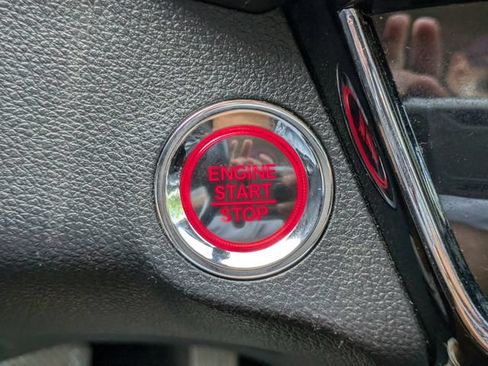 Used 2022 Honda HR-V EX-L image 28