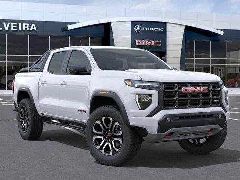 New 2025 GMC Canyon AT4 w/ Nightfall Edition image 7