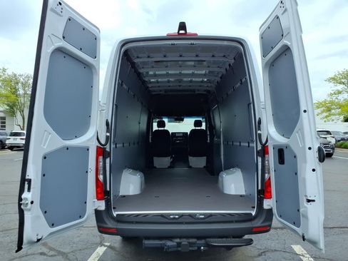 New 2026 Mercedes-Benz Sprinter 3500 image 6