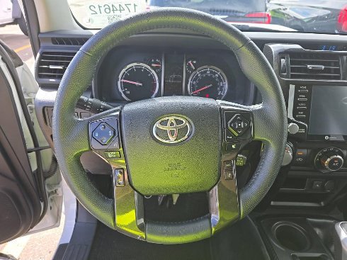 Used 2024 Toyota 4Runner TRD Off-Road AWD/4WD image 6