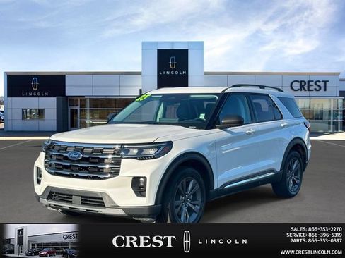 Used 2025 Ford Explorer Active w/ Active Comfort Package AWD/4WD image 5