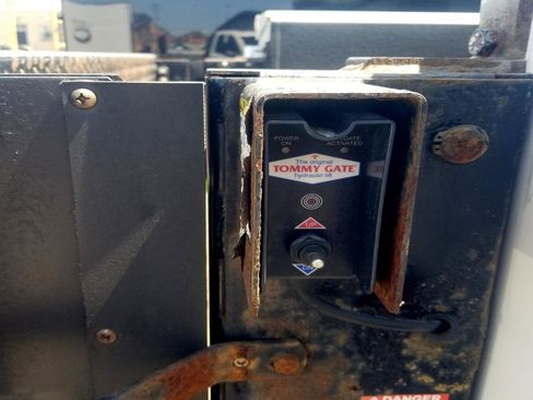 Used 2016 Ford F250 XL image 11