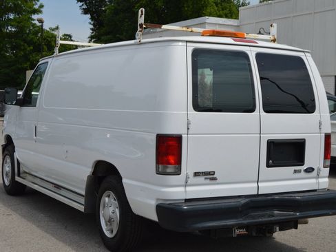 Used 2014 Ford E-150 and Econoline 150 w/ Power Group RWD image 4