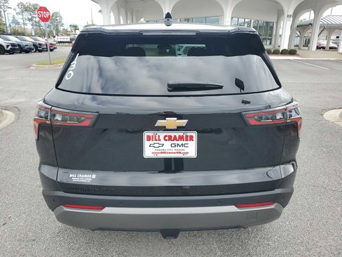 New 2026 Chevrolet Equinox LT w/ Convenience Package II image 4