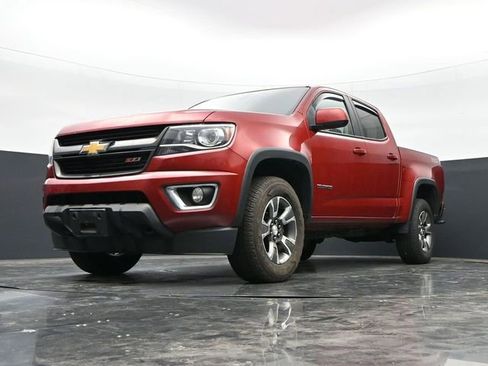 Used 2015 Chevrolet Colorado Z71 AWD/4WD image 21