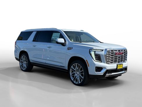New 2026 GMC Yukon XL Denali w/ Denali Reserve Package image 7