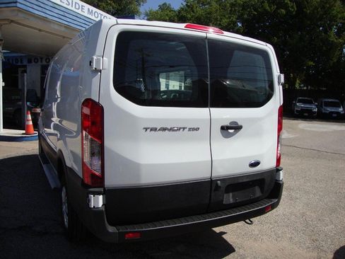 Used 2023 Ford Transit 250 Low Roof w/ Exterior Upgrade Package RWD image 3