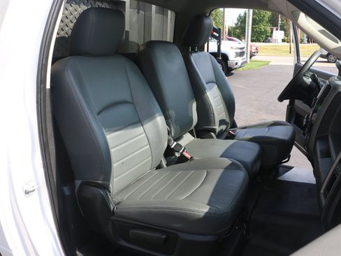 Used 2018 RAM 3500 Tradesman w/ Power & Remote Entry Group AWD/4WD image 25