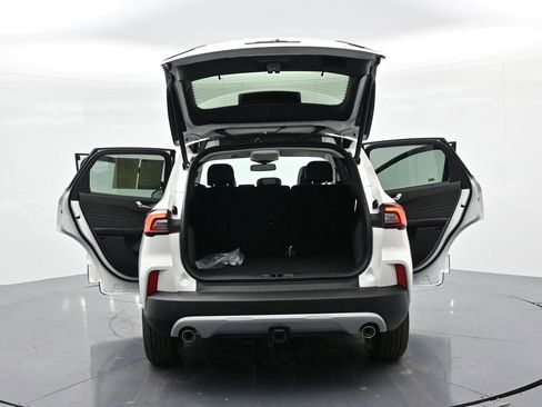 Used 2024 Ford Escape SE w/ PHEV Premium Package image 26