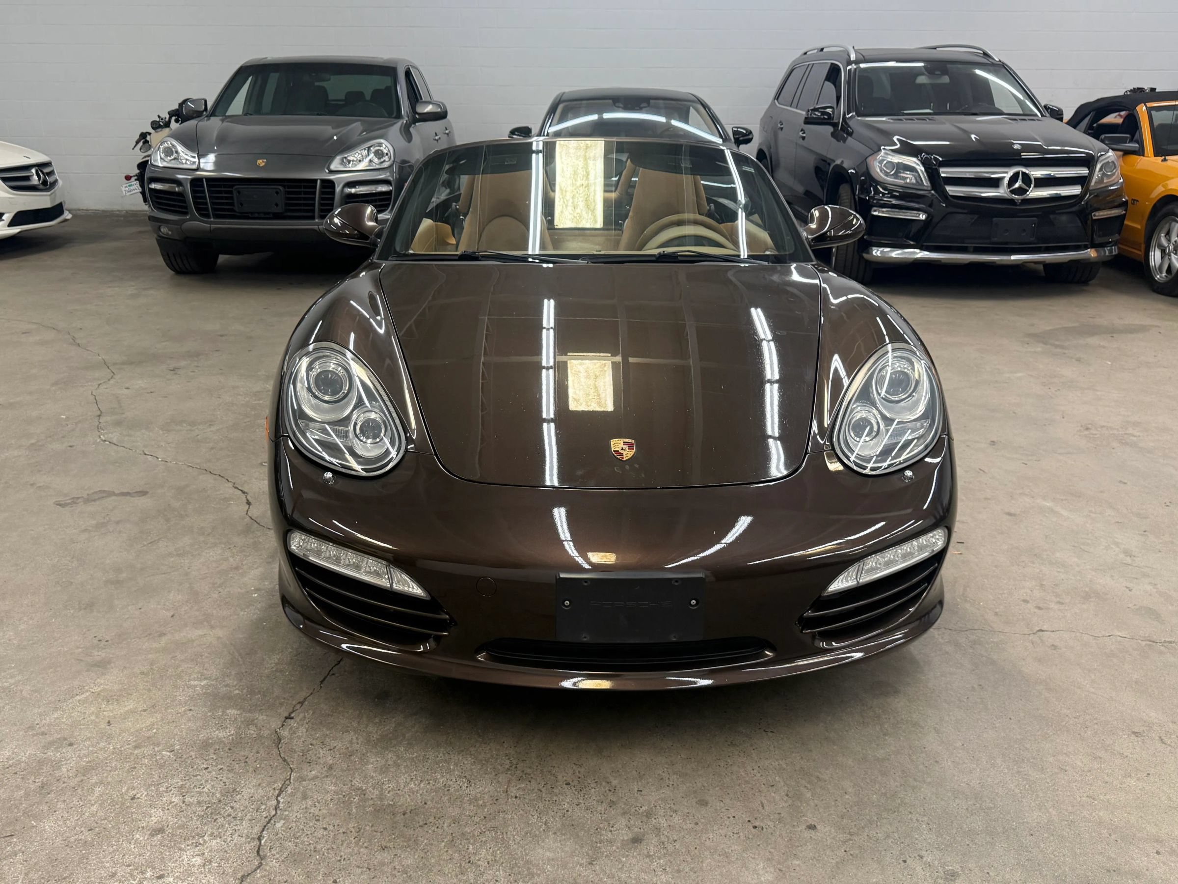 Used 2010 Porsche Boxster RWD image 2