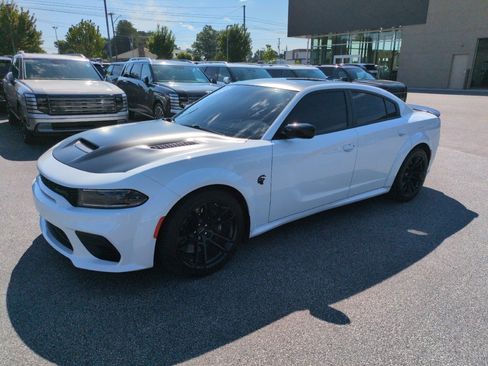 Used 2023 Dodge Charger SRT Hellcat w/ Harman/Kardon Audio Group RWD image 3