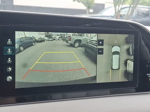 Used 2021 Hyundai Palisade Limited FWD image 20