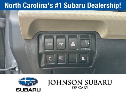 Used 2020 Subaru Ascent Premium w/ Convenience Package AWD/4WD image 17