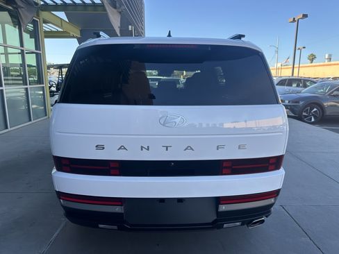 Used 2024 Hyundai Santa Fe Limited FWD image 12