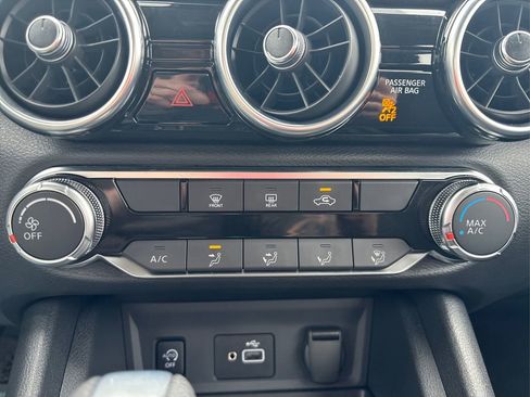 Certified 2025 Nissan Sentra S FWD image 30