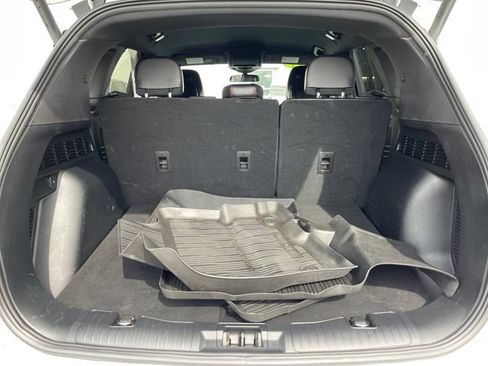 Used 2023 Ford Escape ST-Line w/ Tech Pack #1 AWD/4WD image 25