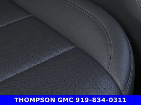 New 2025 GMC Sierra 2500 SLT w/ SLT Premium Package image 21