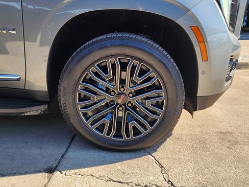 New 2026 GMC Yukon XL Elevation image 56
