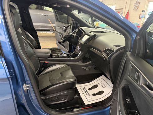 Certified 2020 Ford Edge ST w/ Equipment Group 401A AWD/4WD image 29