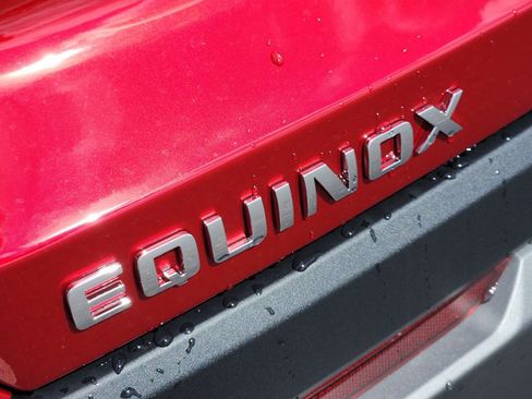New 2026 Chevrolet Equinox LT FWD image 8