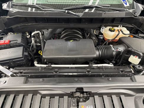 Used 2022 Chevrolet Silverado 1500 RST image 12