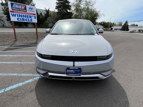 Certified 2024 Hyundai Ioniq 5 Limited AWD/4WD image 8