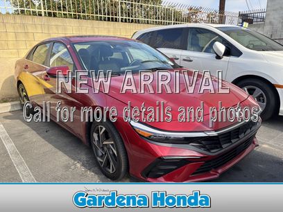 Used 2025 Hyundai Elantra SEL