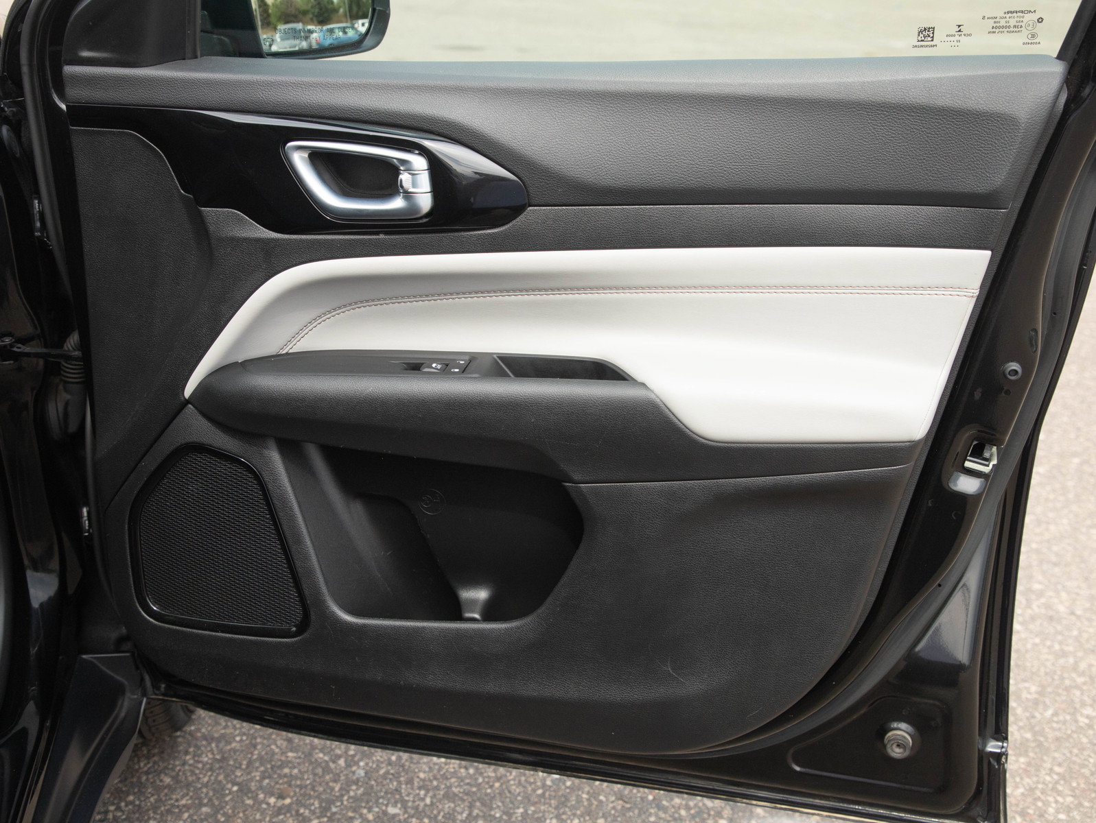 Used 2022 Jeep Compass Limited AWD/4WD image 9