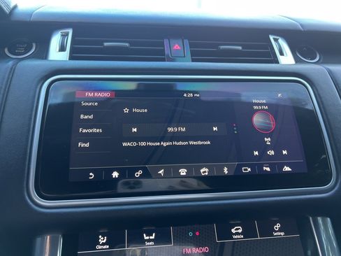 Used 2019 Land Rover Range Rover Sport HSE Dynamic image 31