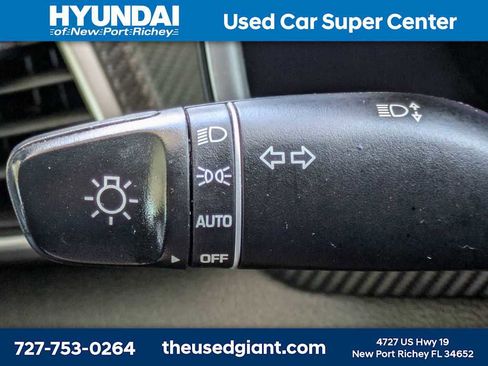 Used 2021 Hyundai Tucson SE w/ Cargo Package image 26