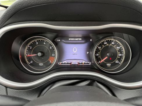 Used 2014 Jeep Cherokee Trailhawk w/ Leather Interior Group AWD/4WD image 20