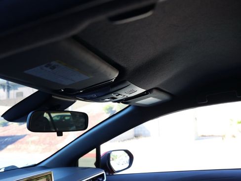 Used 2022 Toyota Corolla SE image 13