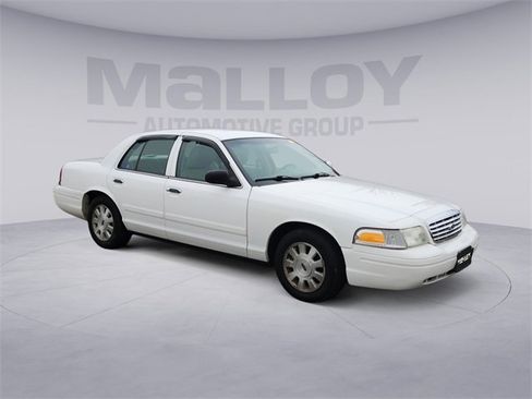 Used 2011 Ford Crown Victoria LX w/ Comfort Appearance Pkg image 1