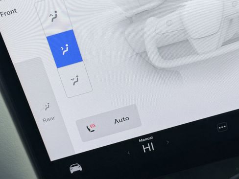 Used 2023 Tesla Model X Plaid image 75