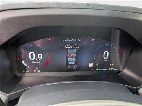 New 2025 Ford Explorer Active w/ Active Comfort Package image 10