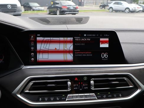 Used 2021 BMW X7 xDrive40i w/ Premium Package AWD/4WD image 48