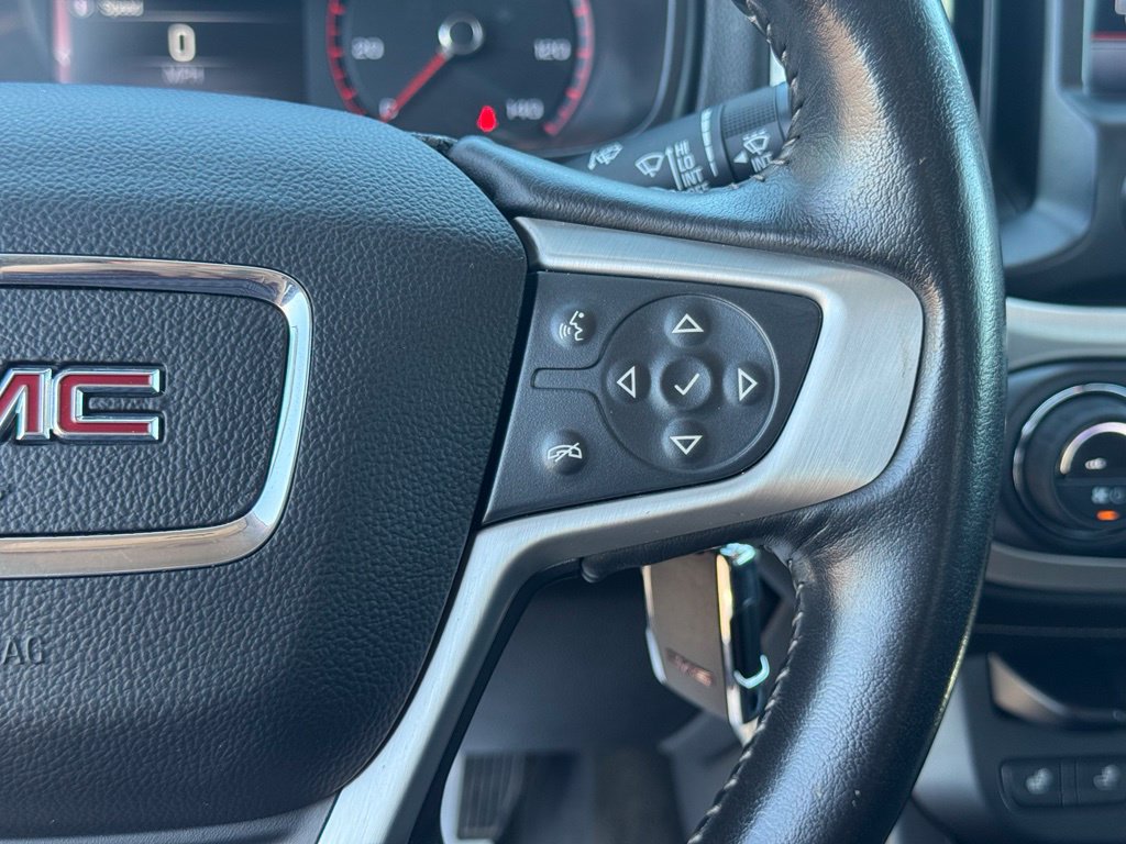 Used 2015 GMC Canyon SLT AWD/4WD image 13